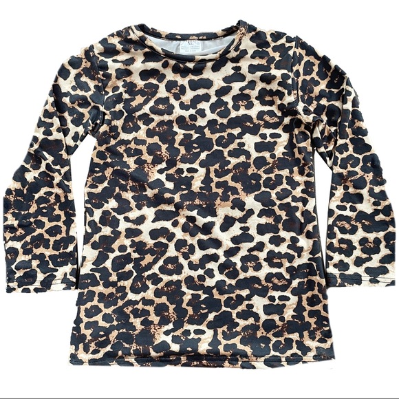 Leopard skin tight 3/4 length sleeve 90s style shirt - Picture 1 of 2